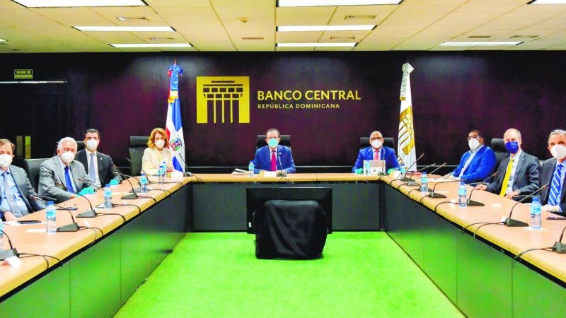 Banco Central dice tiene reservas garantizan la estabilidad del dólar 2 Banco Central dice tiene reservas garantizan la estabilidad del dólar