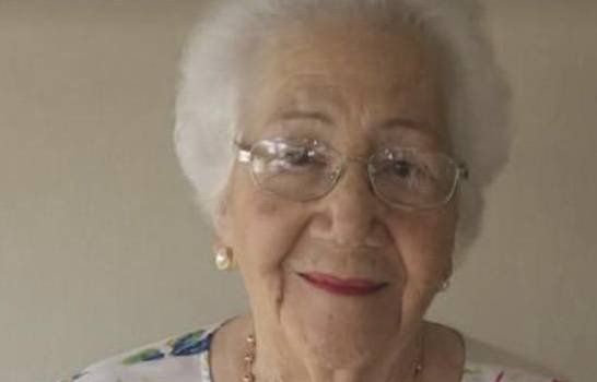 Selman se solidariza con Cecilia García por la muerte de su madre