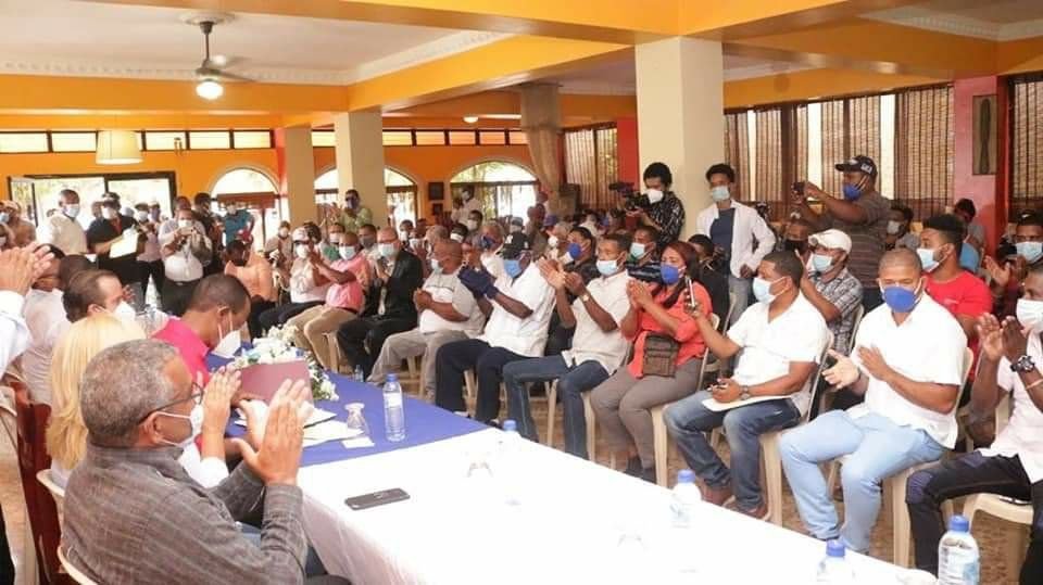 PRM 02 Estructura del PRD en Polo y Cabral, y dirigentes del PLD se pasan al PRM