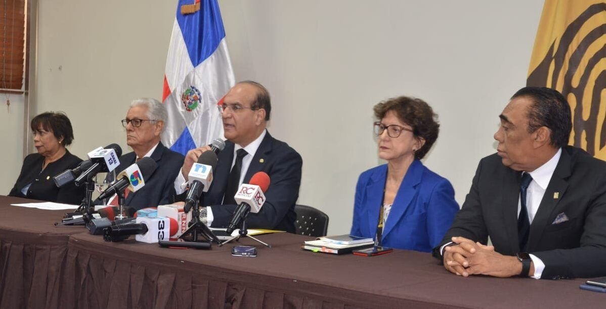 Junta Central Electoral convoca a celebrar elecciones en el exterior 2 Pleno JCE 03