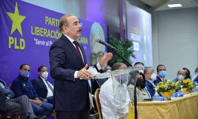 Danilo Medina pide «defender votos como su vida»; afirma el PLD ganará en primera o en segunda vuelta