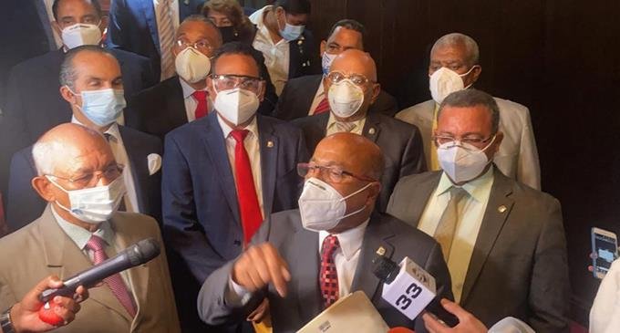 Quinto estado de emergencia está en manos de diputados de la oposición