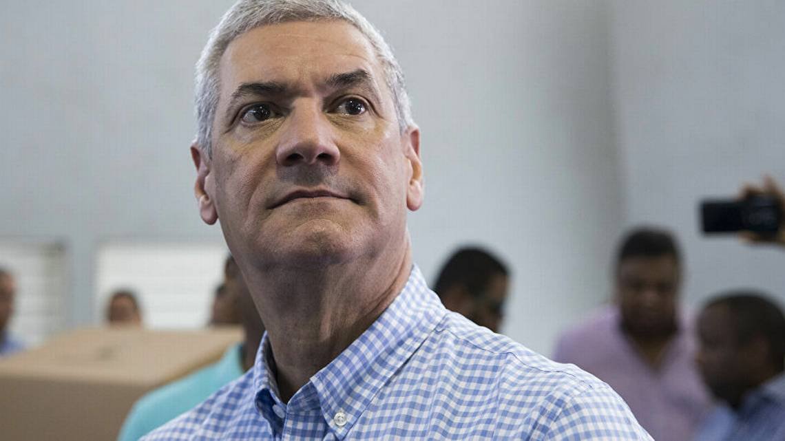 Articulista del Miami Herald de EUA denuncia que Gonzalo Castillo está sumido en acusaciones de corrupción