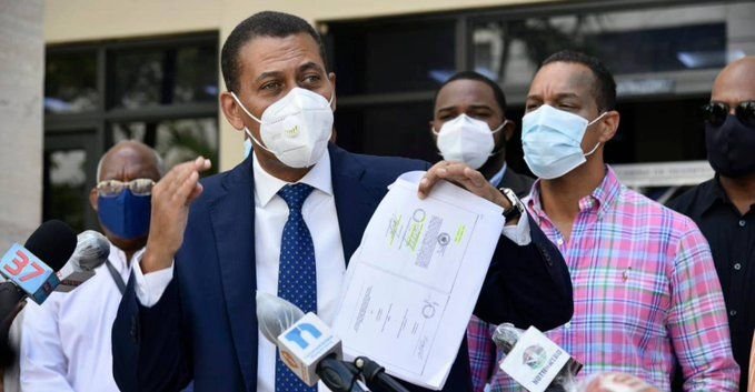 Gómez Mazara presenta ante el Pepca nuevas adendas de contratos entre Gonzalo Castillo y Odebrecht