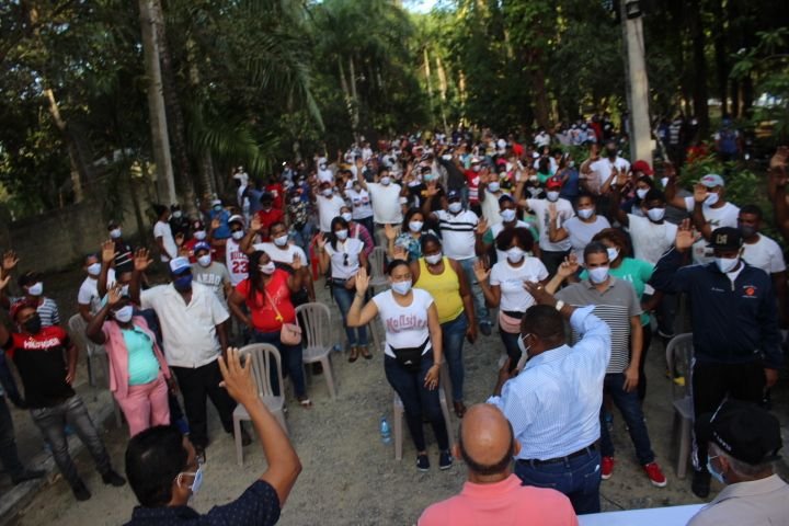 IMG 1339 Movimiento Unidos por el Cambio en SDN juramenta decenas de personas