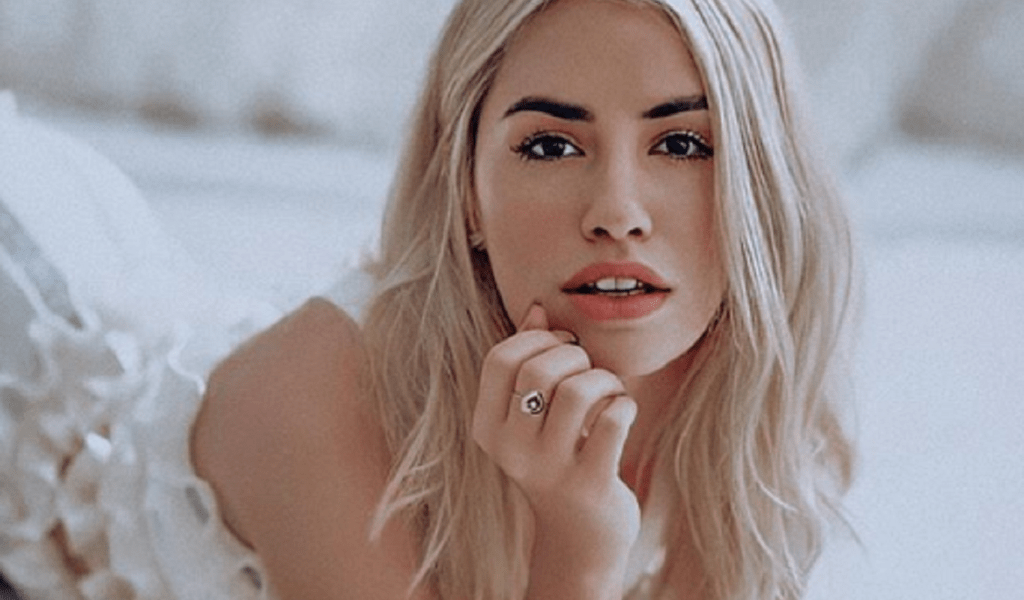 Lali Espósito, ante su música más alegre y su papel más truculento y sexual