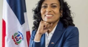 Maribel Santos ratifica compromiso con juventud dominicana en exterior