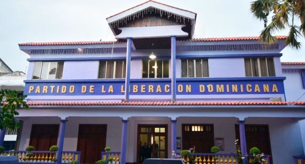 Comité Político del PLD dice presentará más casos de narcos supuestamente ligados al PRM 2 Comité Político del PLD dice presentará más casos de narcos supuestamente ligados al PRM