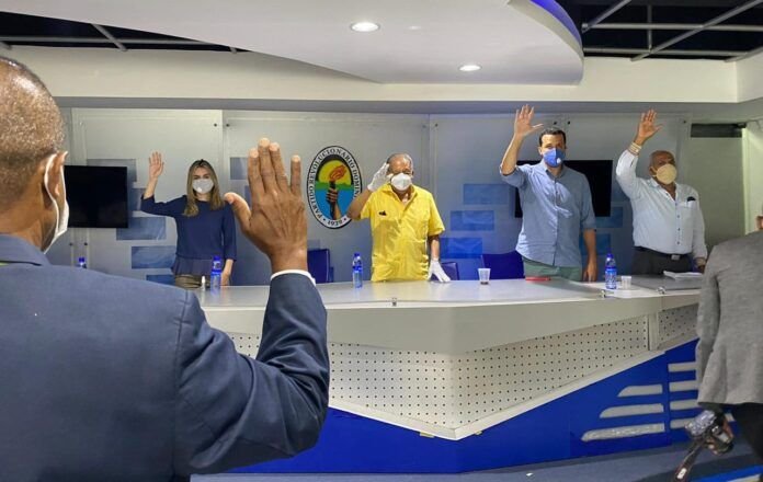 Rafael Paz recibe apoyo de aspirantes diputados PRD, Circunscripción 1 DN