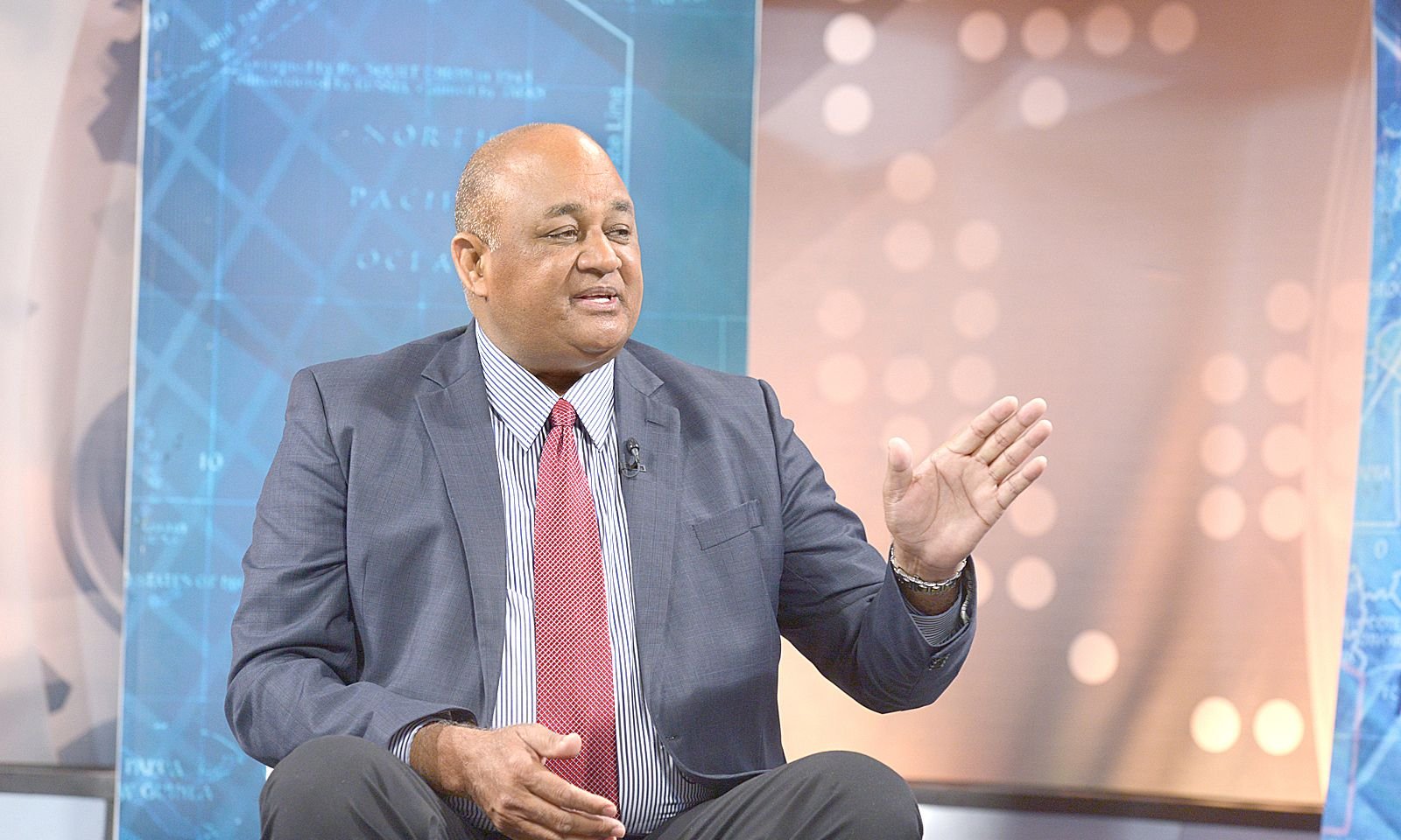 Furcal: Leonel está en tercer lugar y apoyaría a Luis en la segunda vuelta