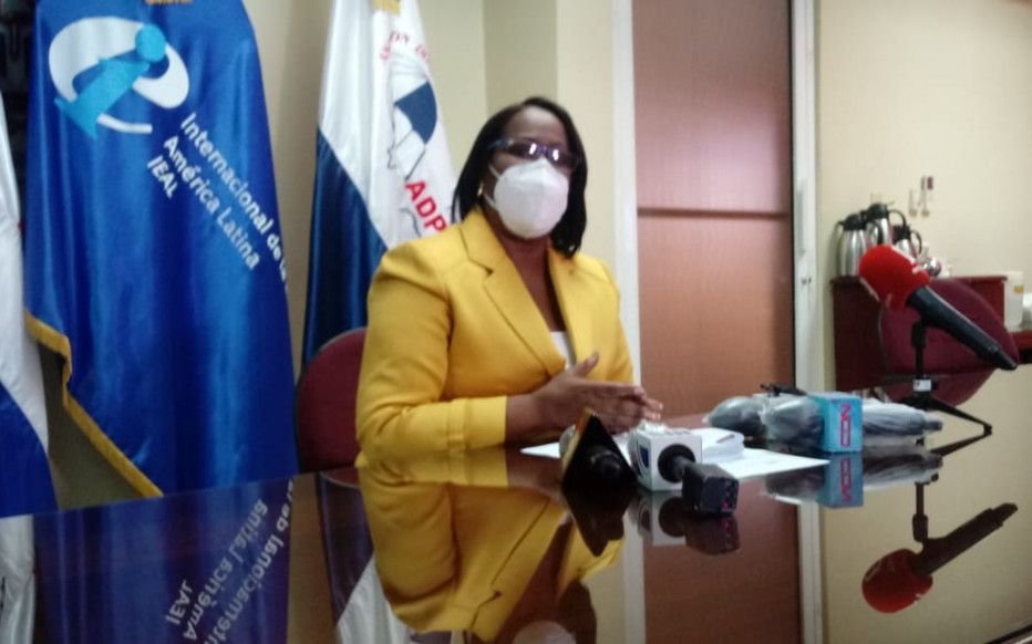 ADP denuncia que Gonzalo planea reducir presupuesto para Educación