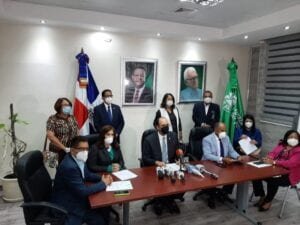 Diputados de Leonel piden interpelación por uso irregular de Fondos de Pensiones