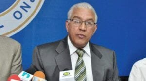 Dicen Luis Abinader busca erradicar botellas con eliminación de entidades