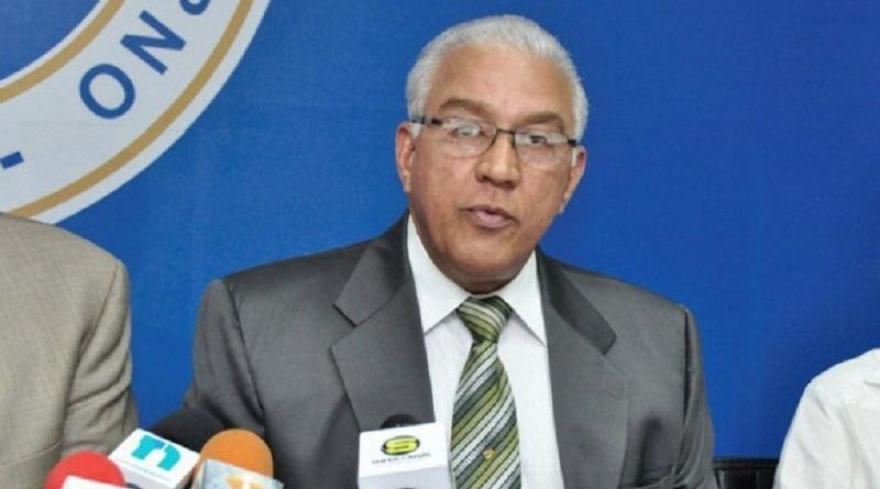 Dicen Luis Abinader busca erradicar botellas con eliminación de entidades