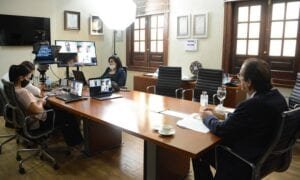 Detectan irregularidades por más de mil millones en compras por Covid-19