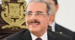 Presidente Danilo Medina felicita a los padres dominicanos en su día