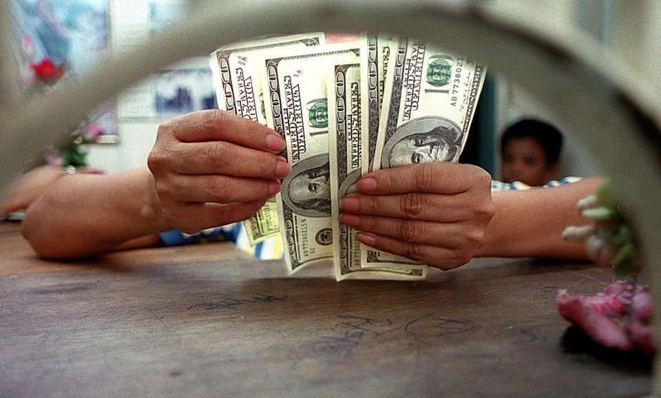 Próximo paquete de estímulo podría incluir $5,000 dólares por cada menor