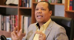 Eddy Alcántara exige la renuncia de Quique Antún de presidencia PRSC