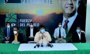 La Fuerza del Pueblo pide proteger a empleados de carrera en el Estado