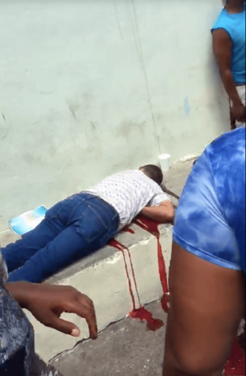 Matan a tiros a un delegado del PRM en un colegio electoral en el barrio Simón Bolívar 2 Matan a tiros a un delegado del PRM en un colegio electoral en el barrio Simón Bolívar