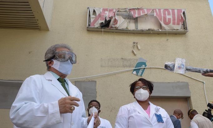Colegio Médico Dominicano solicita Danilo tomar medidas urgentes para evitar colapso sanitario por Covid-19