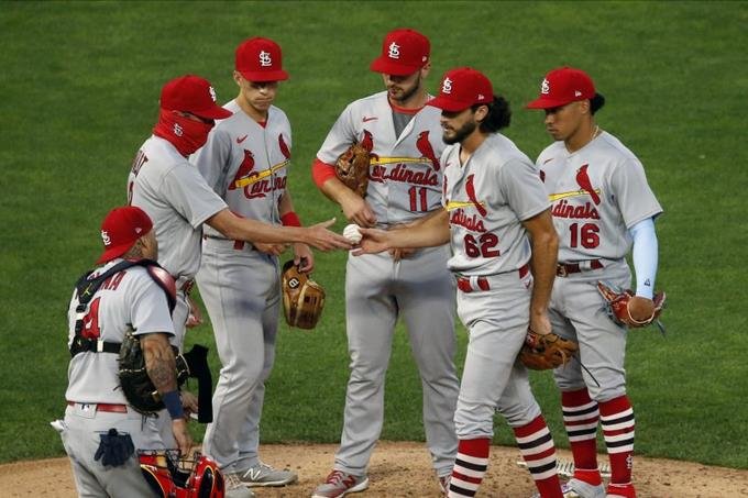 Covid-19 sigue causando estragos en MLB, dos positivos mas en Cardenales