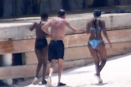 Julio Iglesias 01 Alarman fotos de Julio Iglesias en Dominicana por su estado físico