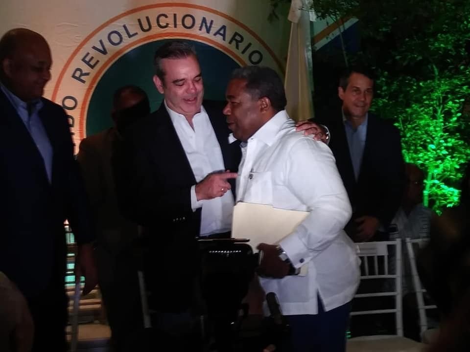 Tony Peña asegura Luis Abinader es extremadamente organizado y trabaja hasta la madrugada 2 Tony Peña asegura Luis Abinader es extremadamente organizado y trabaja hasta la madrugada