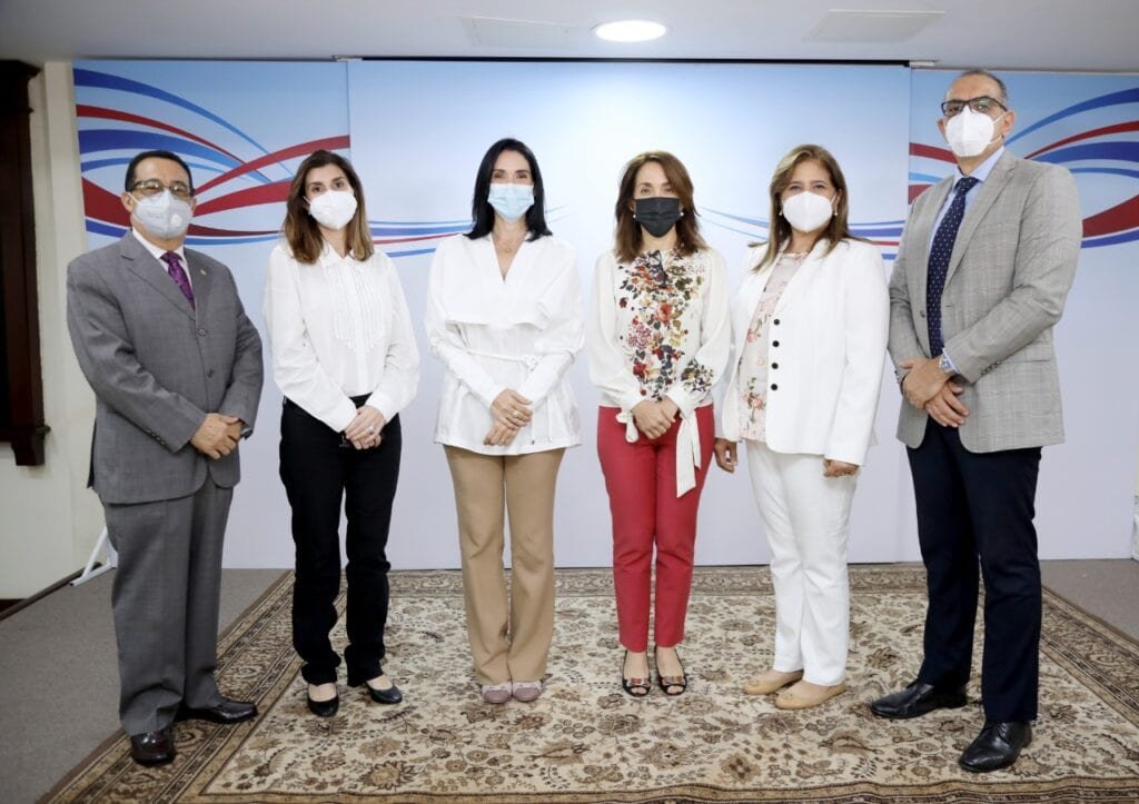 Raque Arbaje cumbre Primera dama destaca Gobierno beneficiará mujeres campesinas durante pandemia