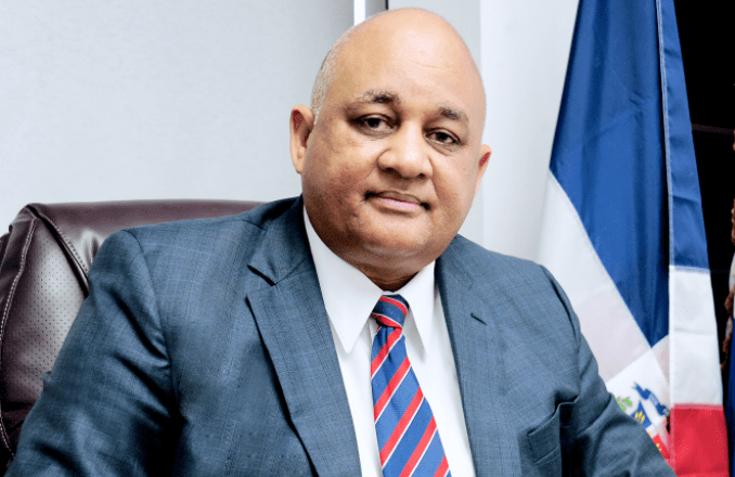 Educación presentará hoy plan para dar apertura al año escolar