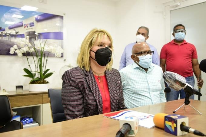 Yadira le responde a Iris Guaba: ¿Eso le quita culpa a que se haya procedido de manera incorrecta? 2 Yadira le responde a Iris Guaba: ¿Eso le quita culpa a que se haya procedido de manera incorrecta?