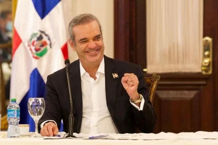 Luis Abinader es el segundo mandatario mejor valorado de América Latina