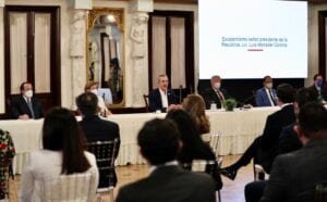 Abinader promulga reglamento de la Ley de Alianzas Público Privadas