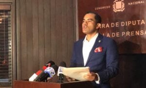 Elías Báez: «Si usted hizo campaña en contra del PRM, debe irse del Gobierno»