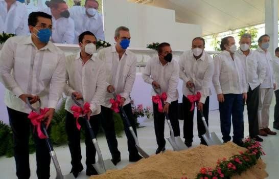 Luis Abinader: «Este es el mejor momento para invertir en RD»