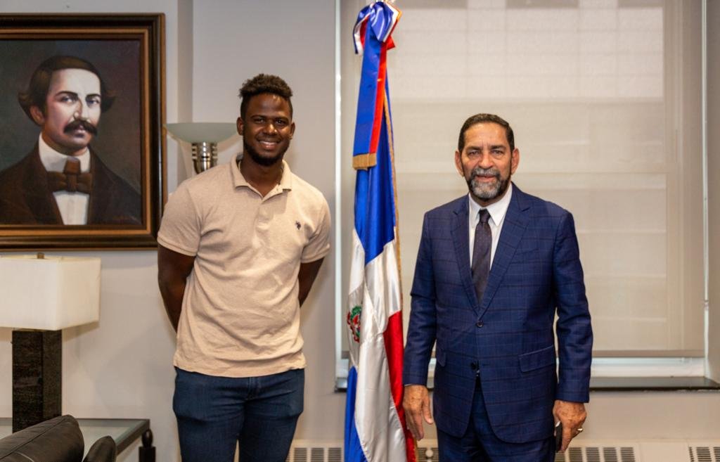 Eligio Jáquez busca impulsar acciones con estrellas deportivas en NY para beneficio de RD