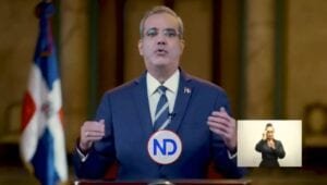 Abinader no aplicará nuevos impuestos tras negociar con Barrick y entidades financieras