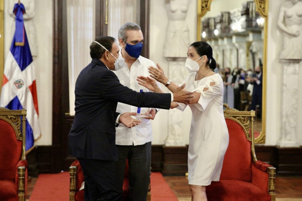 Abinader envejecientes 09 Presidente Luis Abinader celebra el Día Internacional de los Envejecientes