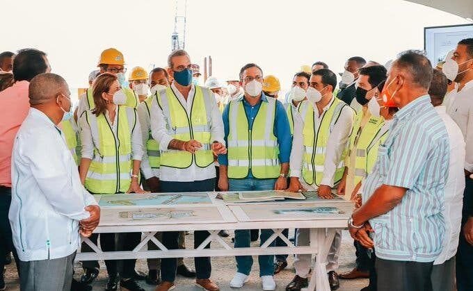 Abinader: Puerto Taíno Bay podrá recibir turistas en abril del 2021