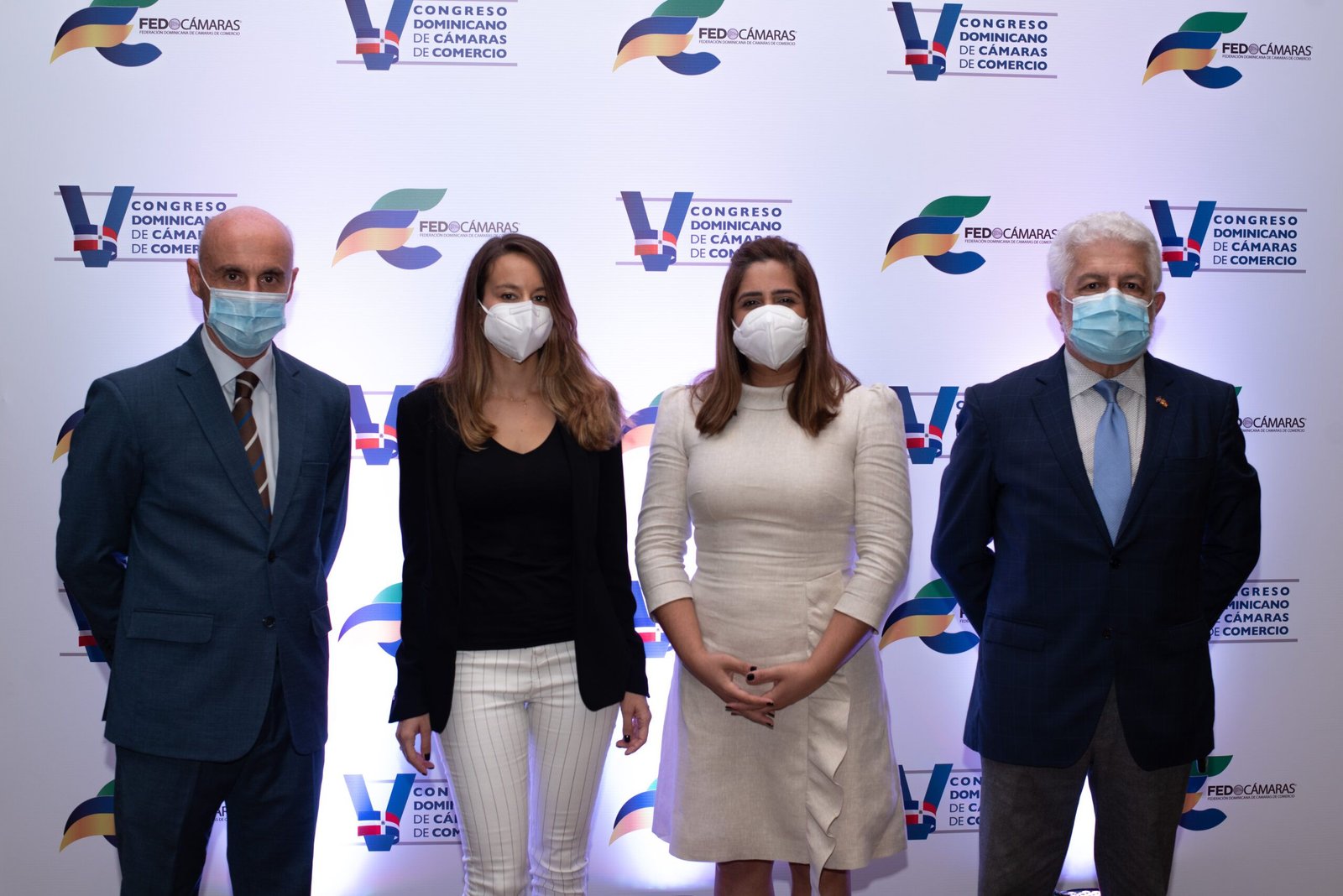 Alejandro Abellan Garcia Clara Fernandez Irlonca Tavarez y Angel Balino. scaled Demandan transformación digital de las cámaras de comercio dominicanas