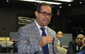 Amado Díaz: Legisladores que renuncian al «barrilito» no ayudan a quien los elige