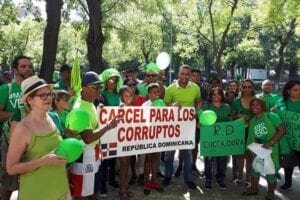 Dominicanos llenan redes sociales pidiendo cárcel para los corruptos