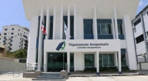 Departamento Aeroportuario califica 100% en su Portal de Transparencia