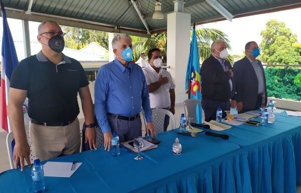 DxC respalda iniciativa de Abinader de reducir en 50% los fondos de partidos