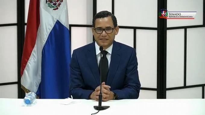 Eddy Olivares: “Nadie influye en mis posiciones y todo el mundo lo sabe”
