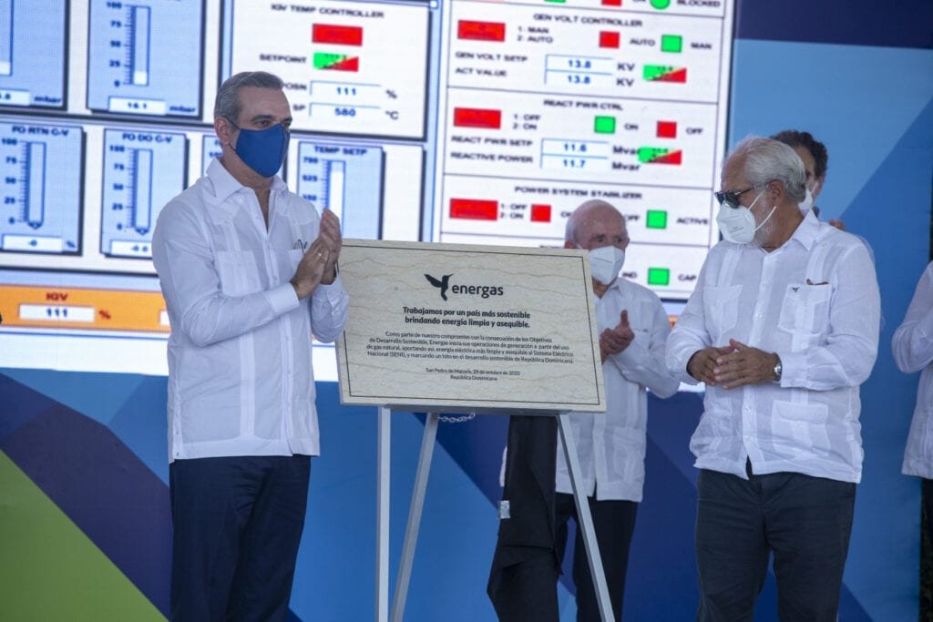 Energas 03 Video | Abinader enciende generadoras eléctricas convertidas a gas natural