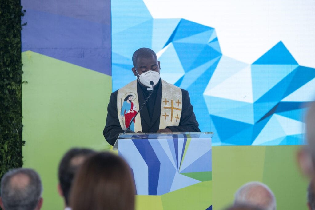 Energas 04 Video | Abinader enciende generadoras eléctricas convertidas a gas natural