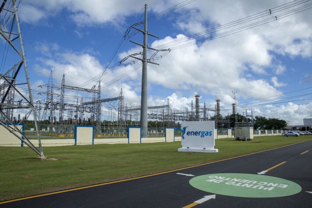 Energas 09 Video | Abinader enciende generadoras eléctricas convertidas a gas natural