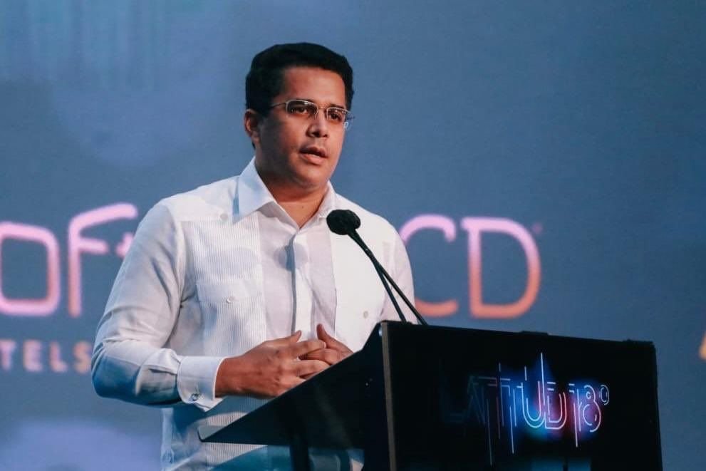 Latitud 18 08 Abinader valora fortaleza del turismo tras la llegada de nuevas inversiones