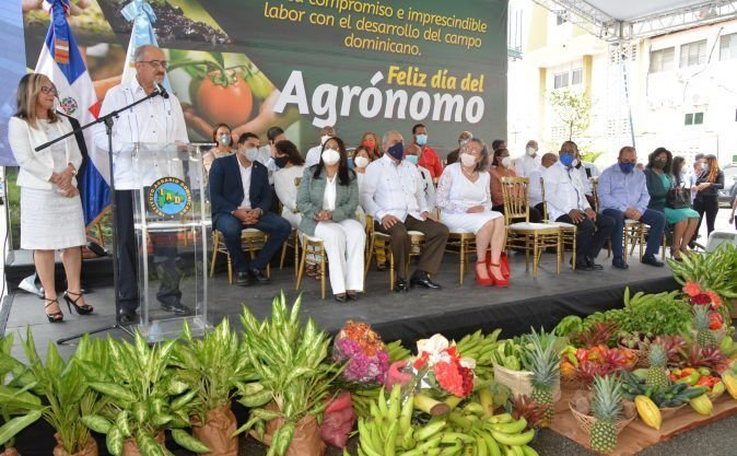 Leonardo Faña asegura que el PLD tenía un desastre en el IAD